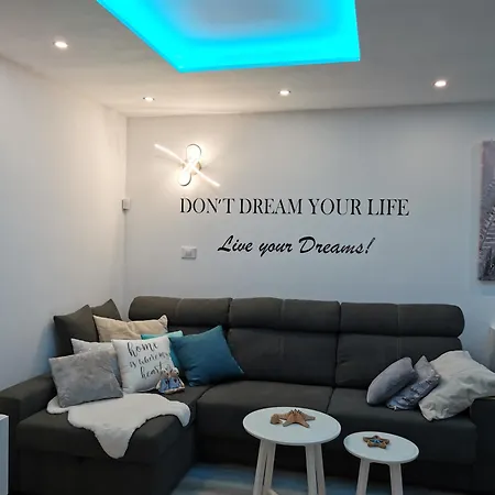 Luxury Of Costa Apartment